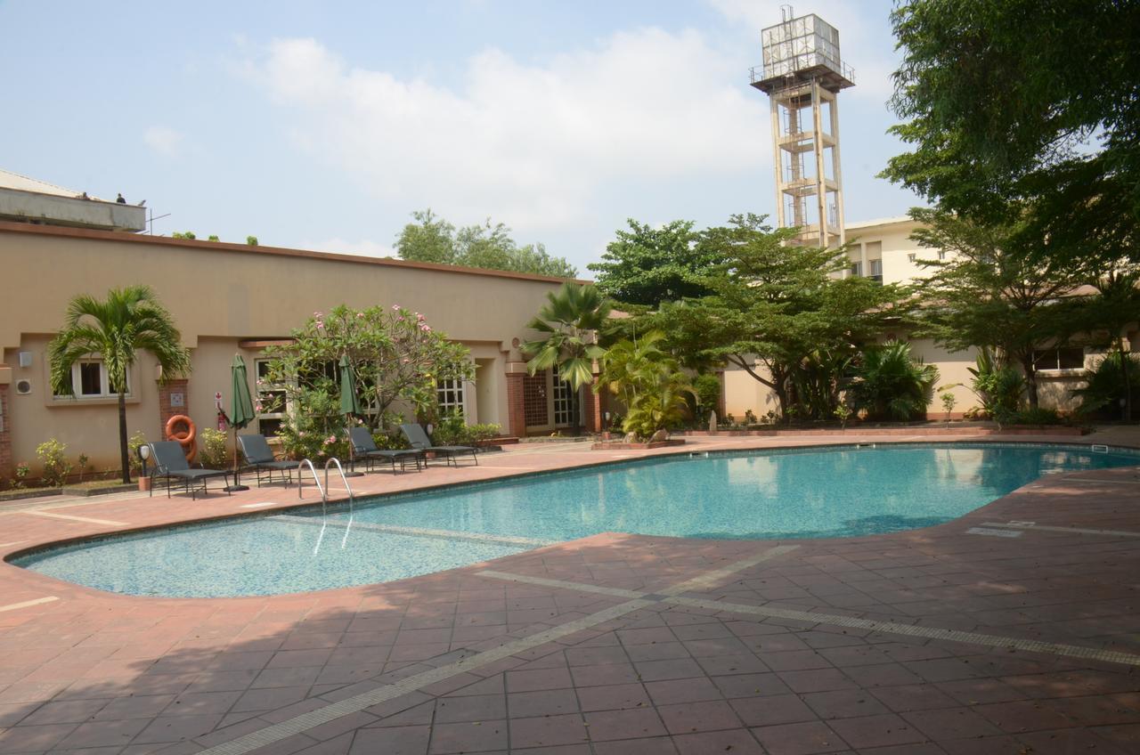 Oakwood Park Hotel Lekki Extérieur photo