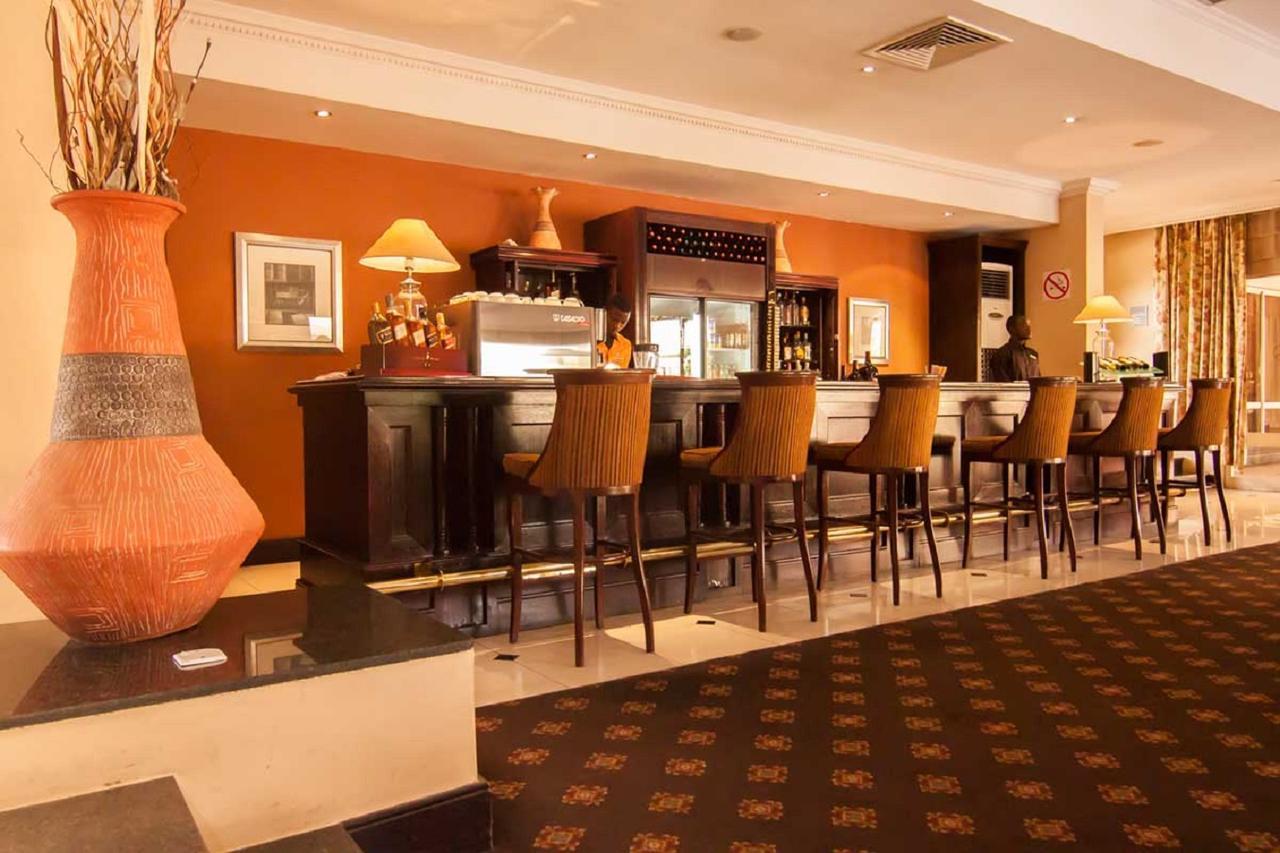 Oakwood Park Hotel Lekki Extérieur photo